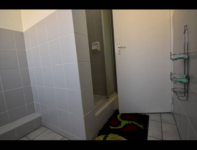 2 BEDROOM APARTMENT FOR SALE IN SUNDOWNER